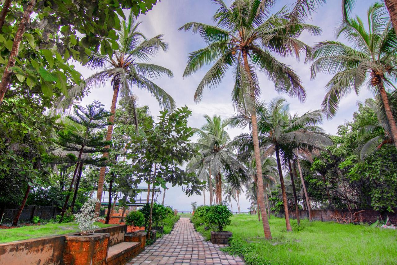 Meenkunnu Beach House By Village Resorts カンヌール エクステリア 写真