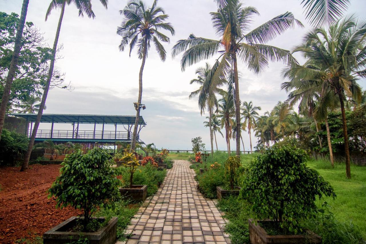 Meenkunnu Beach House By Village Resorts カンヌール エクステリア 写真